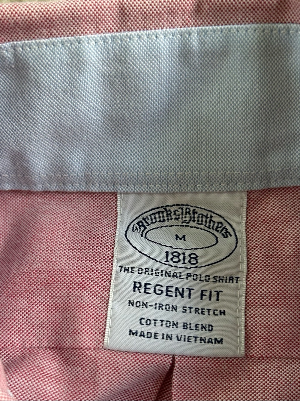 Brooks Brothers Salmon dusty Pink Button-Down Dress Shirt Non Iron M